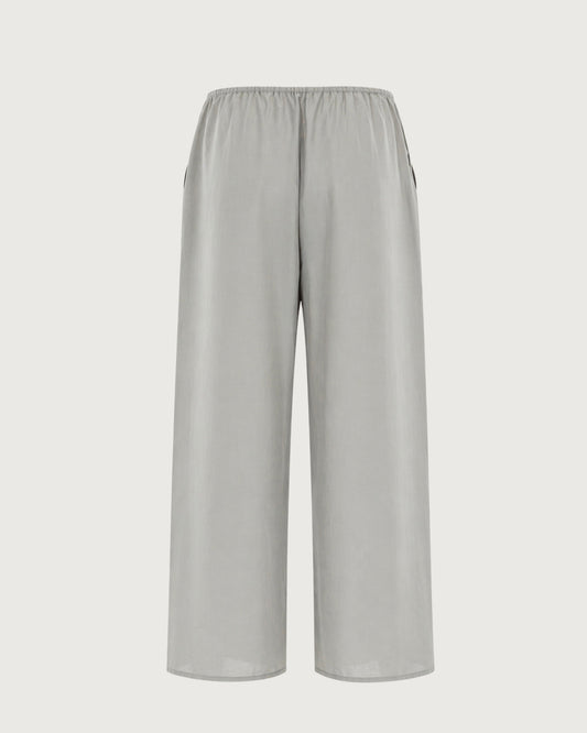 Classic Drawstring Pant